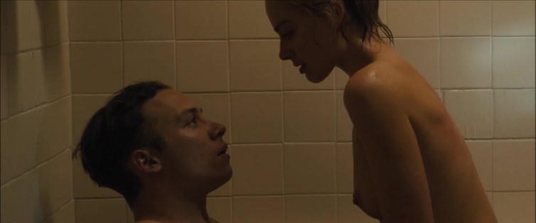 Margot Robbie Nude – Dreamland (2019)  nude photo