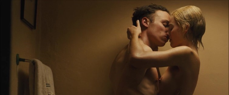 Margot Robbie Nude – Dreamland (2019)  nude photo