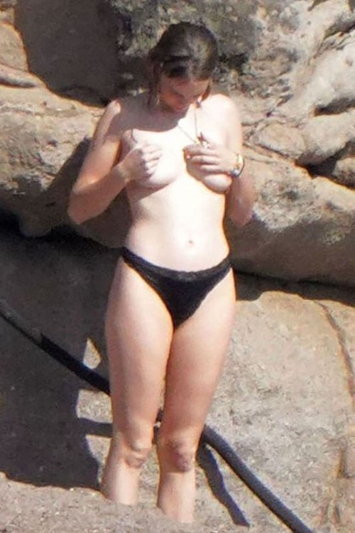 Maya Hawke Naked Tits On Beach  nude photo