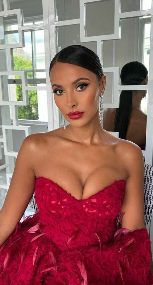 Maya Jama Big Tits Cleavage  nude photo