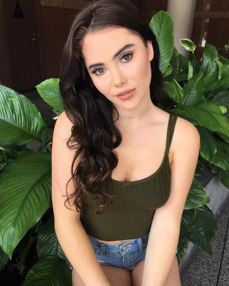 McKayla Maroney  nude photo