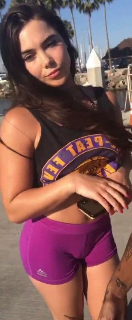 McKayla Maroney Camel Toe  nude photo
