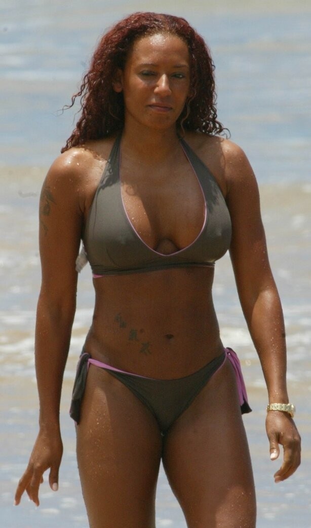 Melanie Brown Pokies Huge Boobs Bikini  nude photo