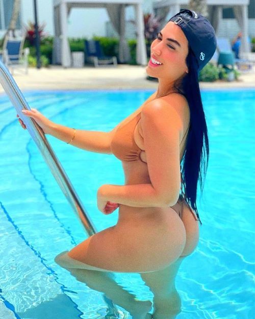 Melany Fernández  nude photo