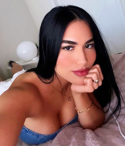 Melany Fernández  nude photo