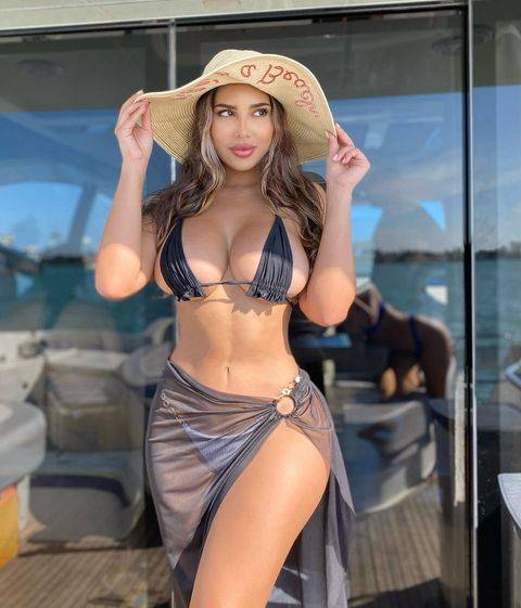 Mia Francis  nude photo