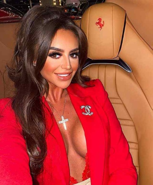 Mia Sully  nude photo