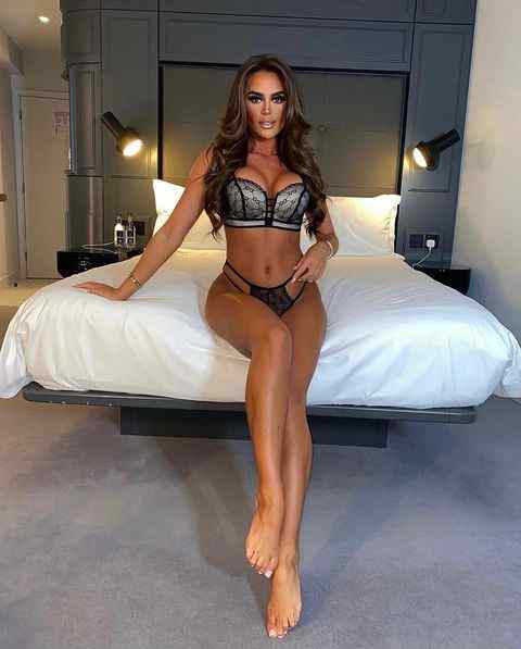 Mia Sully  nude photo