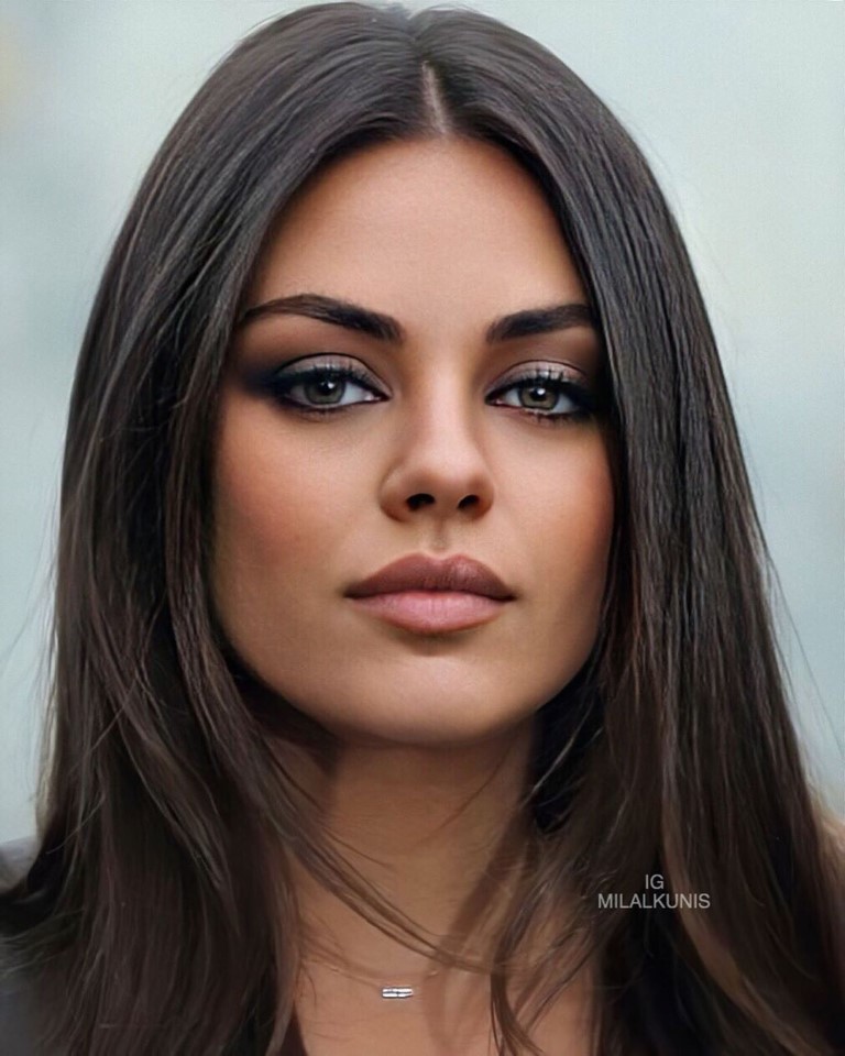 Mila Kunis Most Beautiful Face  nude photo