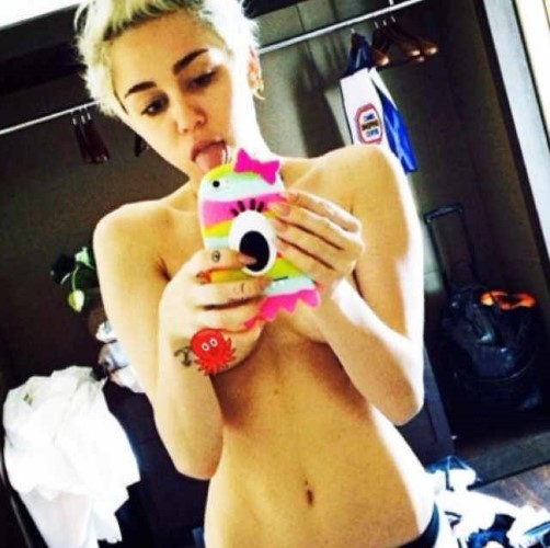 Miley Cyrus Instagram  nude photo