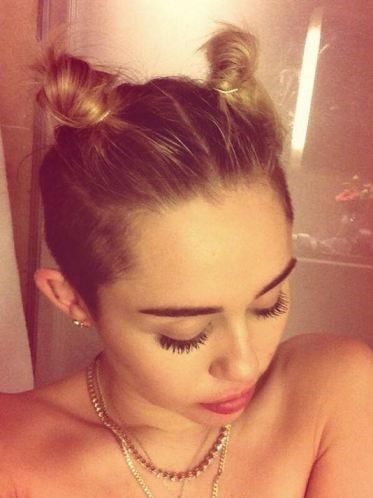 Miley Cyrus Naked Shower Selfie  nude photo