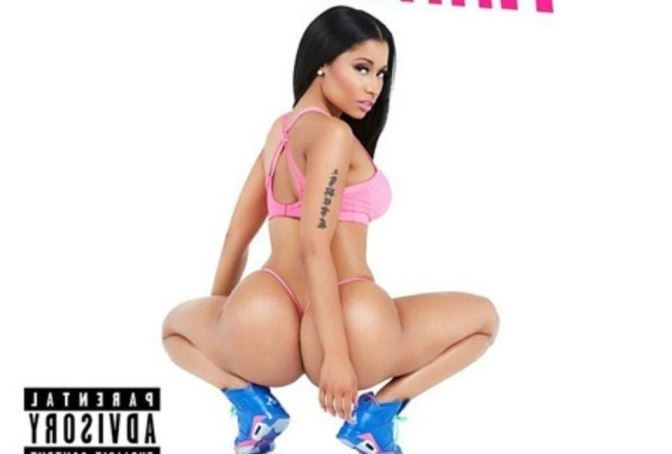 Miley Cyrus Nicki Minaj Anaconda  nude photo
