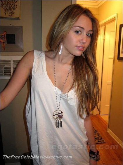 Miley Cyrus Phone  nude photo