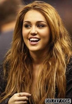 Miley Cyrus Rams Saints  nude photo