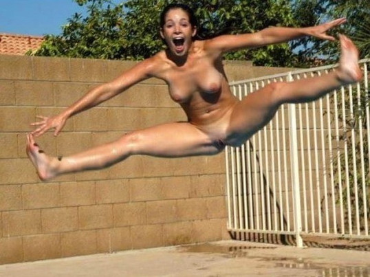 Minnie Driver Hot Nudes  nude photo