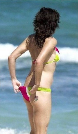 Minnie Driver Nude At The Beach  nude photo