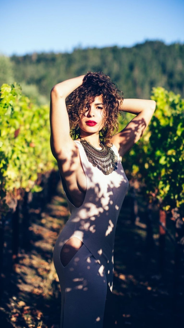 Nadine Velazquez Beautiful Actress  nude photo