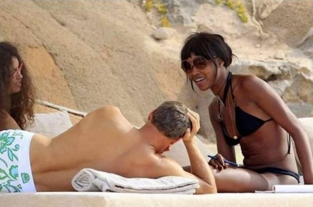 Naomi Campbell Bikini  nude photo