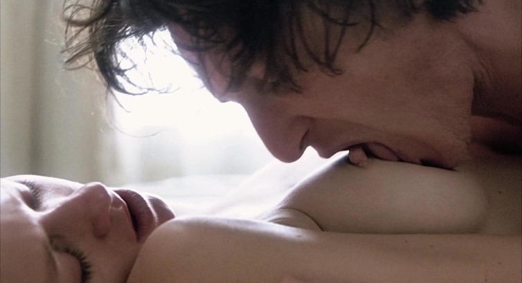 Naomi Watts – 21 Grams (2003)  nude photo