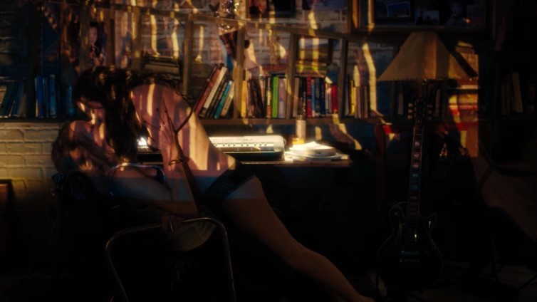 Naomi Watts Sophie Cookson nude – Gypsy (2017)  nude photo