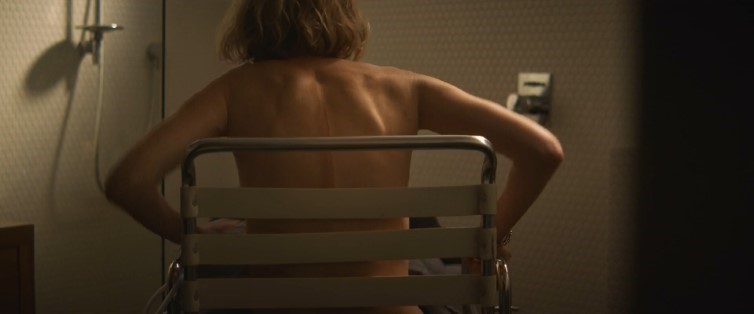 Naomi Watts – Penguin Bloom (2020)  nude photo