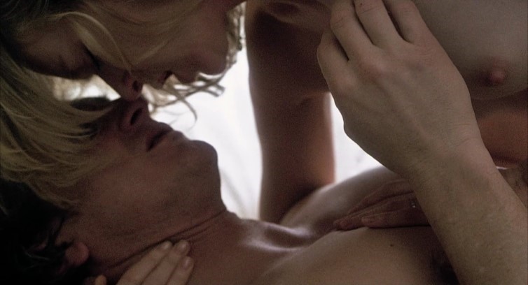 Naomi Watts – 21 Grams (2003)  nude photo