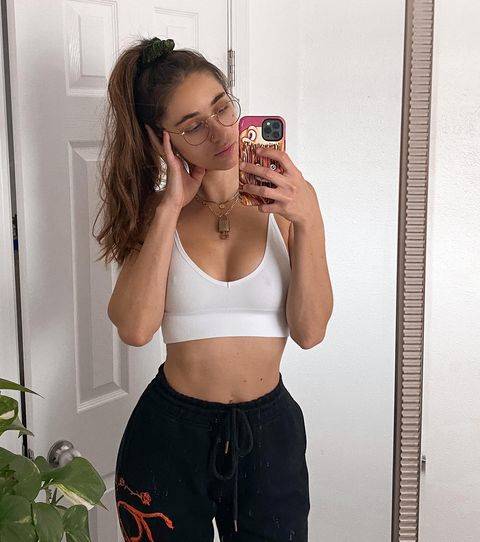 Natalie Roush  nude photo