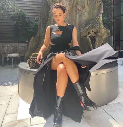 Nathalie Emmanuel Gorgeous In Black Dress  nude photo