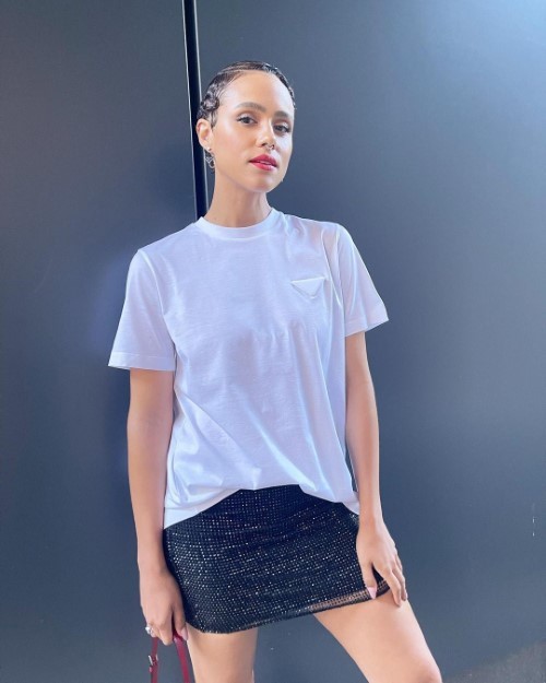 Nathalie Emmanuel Looking Great At The Invitation Screening 1  nude photo