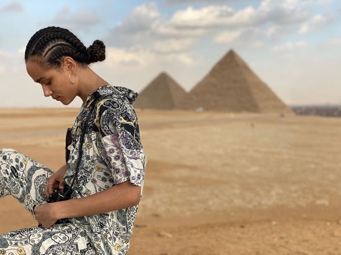 Nathalie Emmanuel Pyramids(1)  nude photo