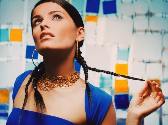 Nelly Furtado Cool Blue Dress  nude photo