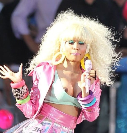Nicki Minaj Malfunction  nude photo