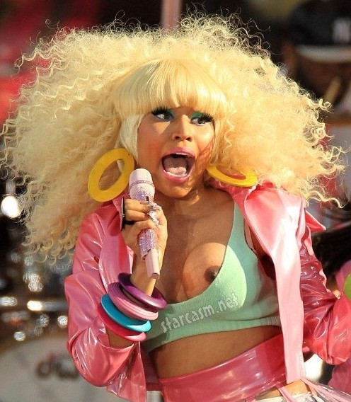 Nicki Minaj Nip Slip  nude photo