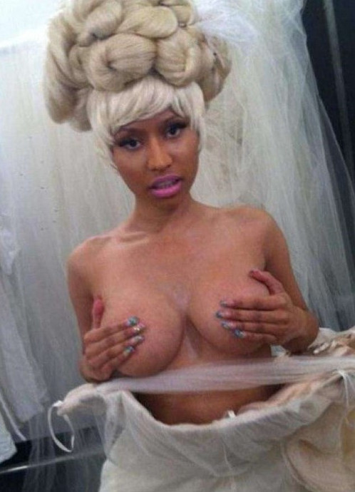 Nicki Minaj Topless  nude photo