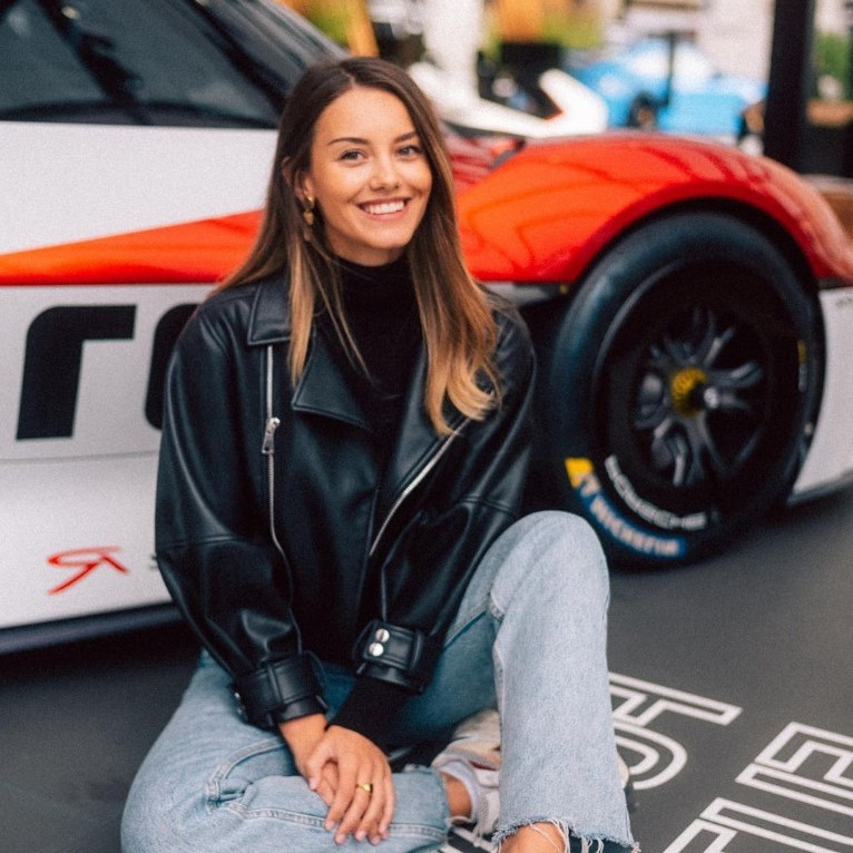 Nicola Cavanis  nude photo