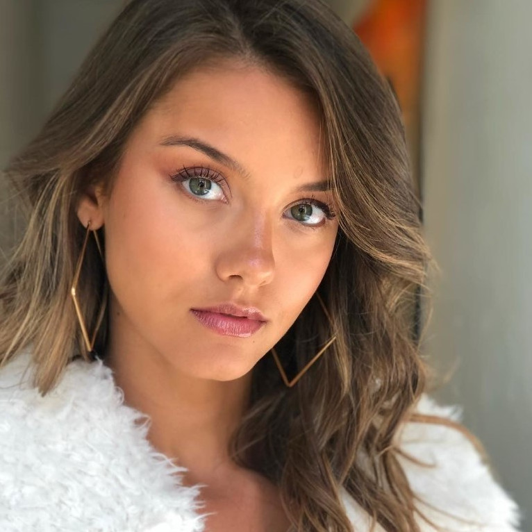 Nicola Cavanis Naked Porn Pic | xPicsly