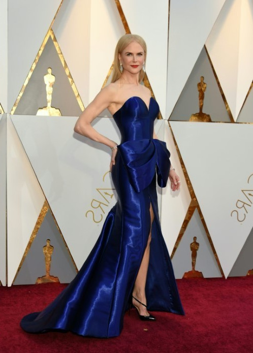 Nicole Kidman Sexy Dress  nude photo