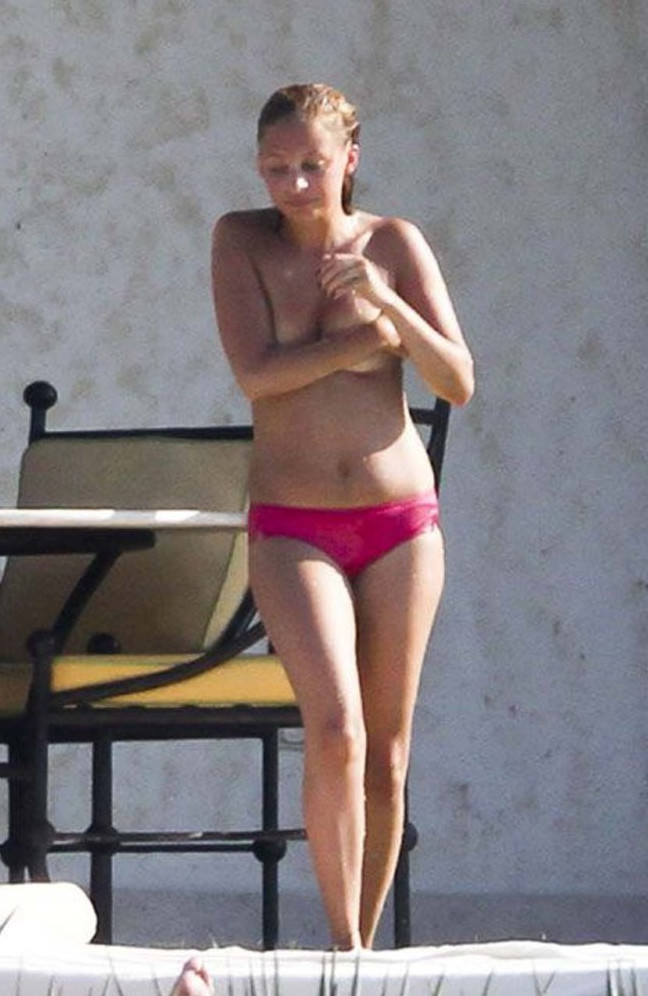 Nicole Richie Naked Leaked  nude photo