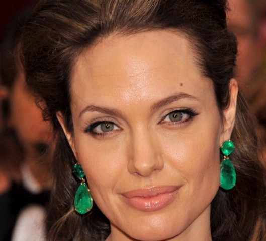 Nude Angelina Jolie Lips  nude photo