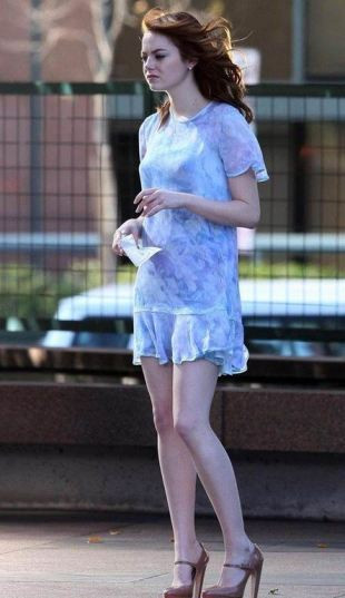 Nude Stars Naked Celebrities Emma Stone Attractive Sexy Hotties  nude photo