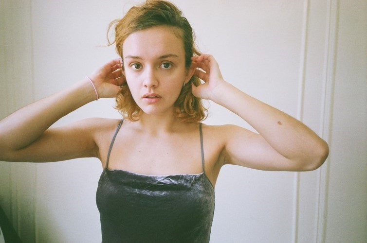 Olivia Cooke Hot Images  nude photo