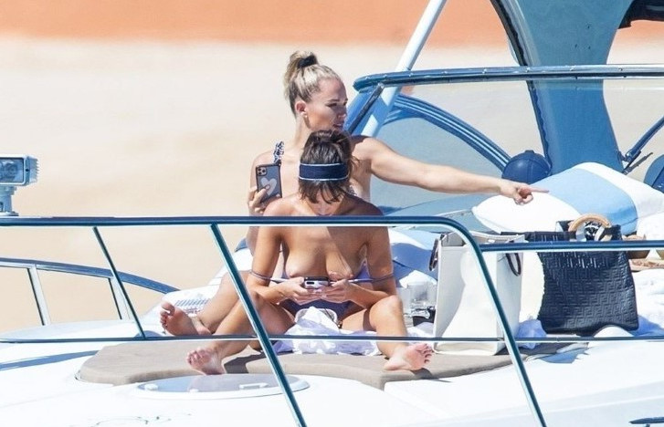 Olivia Culpo Naked Boobs On Vacation  nude photo