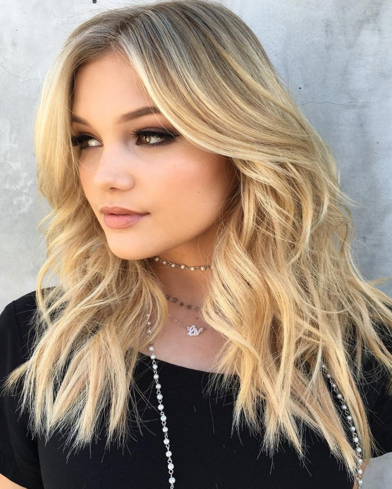 Olivia Holt  nude photo