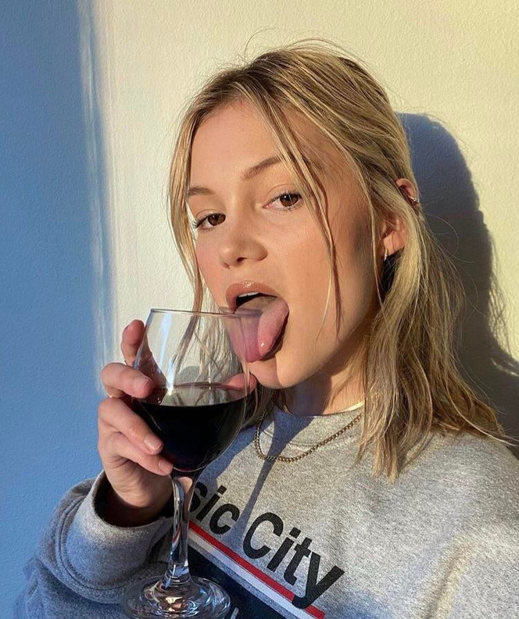 Olivia Holt  nude photo