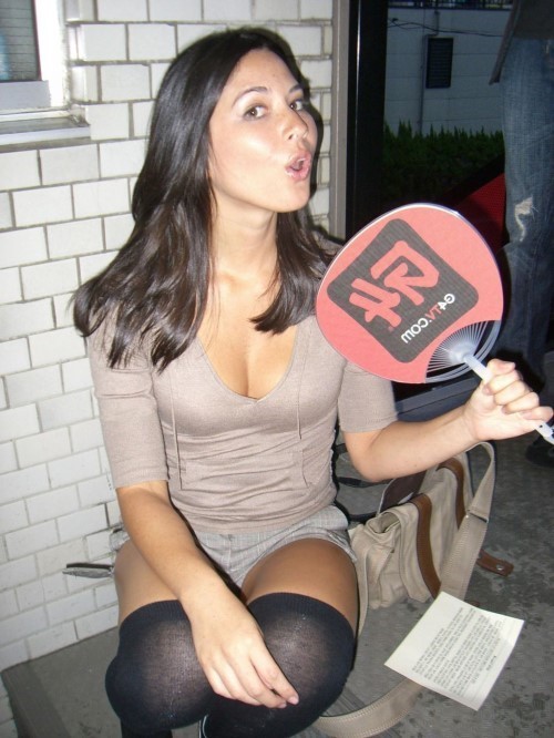 Olivia Munn Stockings  nude photo