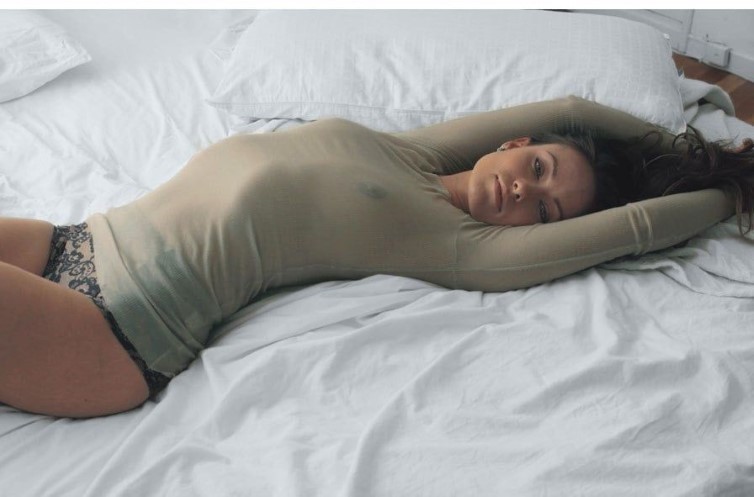 Olivia Wilde Nipples See Through  nude photo