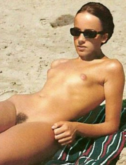 Oop Keira Knightley Nude  nude photo