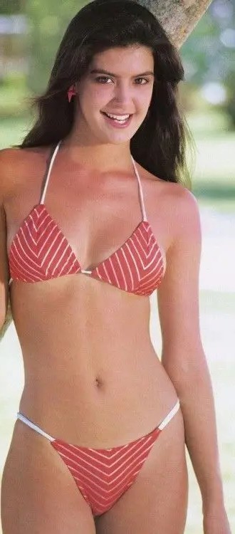 Phoebe Cates in sexy bikini  nude photo