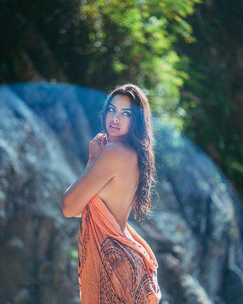 Priscilla Huggins  nude photo