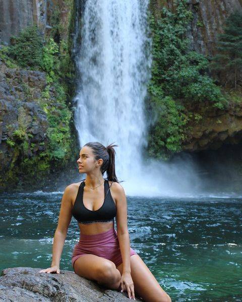 Priscilla Huggins  nude photo